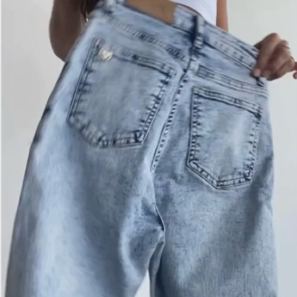 CHIPRE Denim Jeans Trio Bundle with tanks - Picture 13 of 13